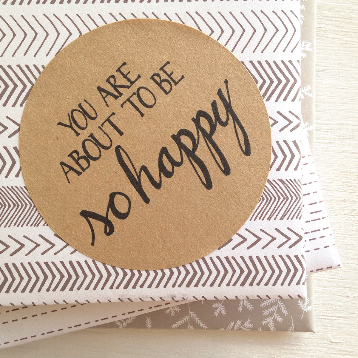 kraft large circle stickers - so happy
