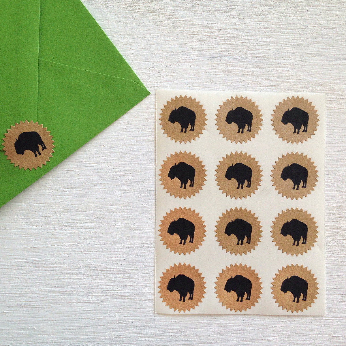 tiny kraft starburst stickers - buffalo