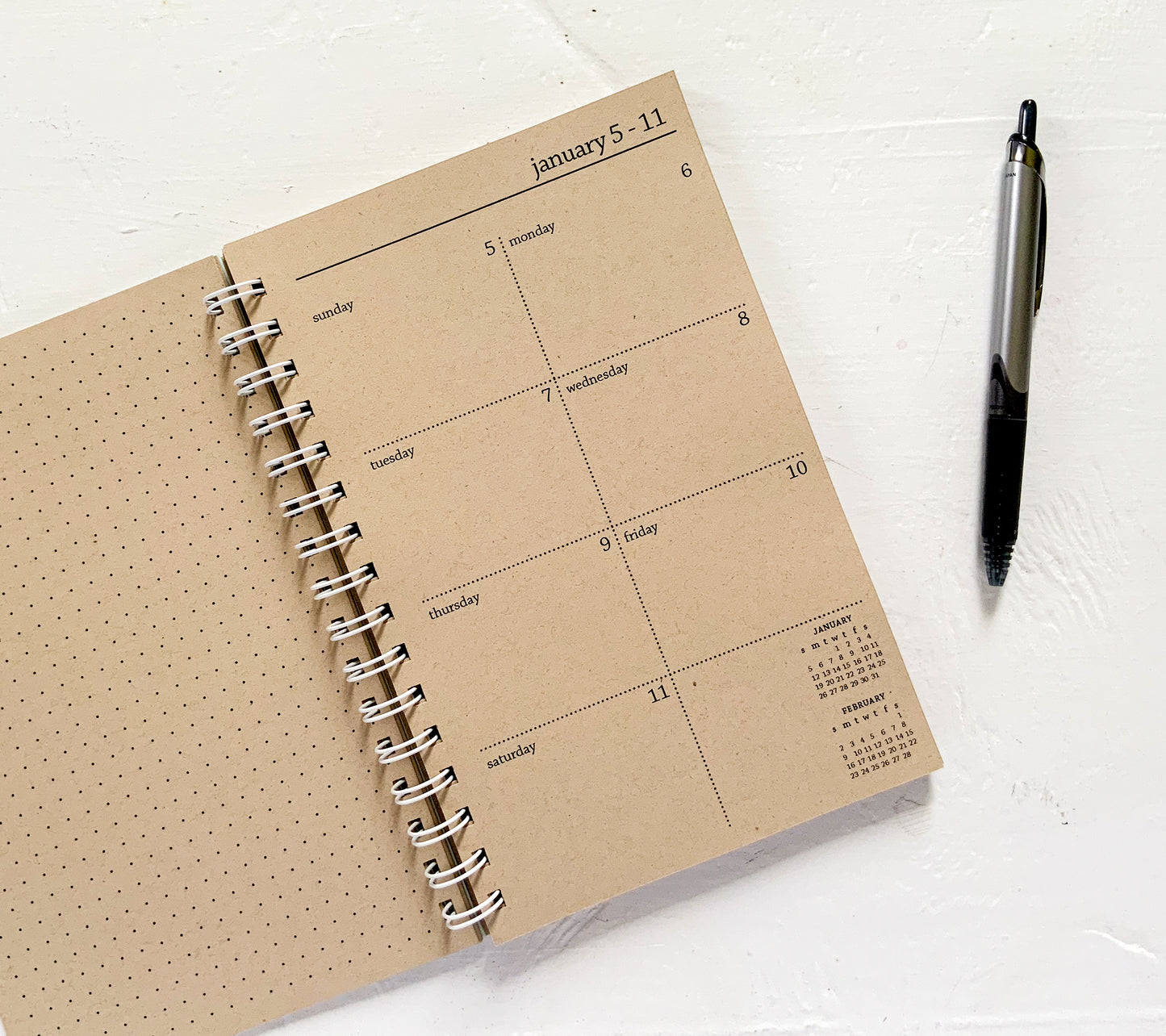 2025 spiral weekly kraft planner