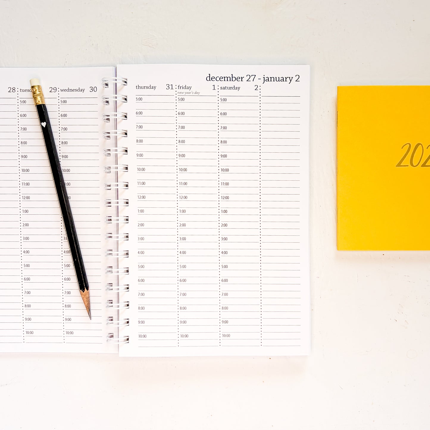 2027 spiral timed weekly planner