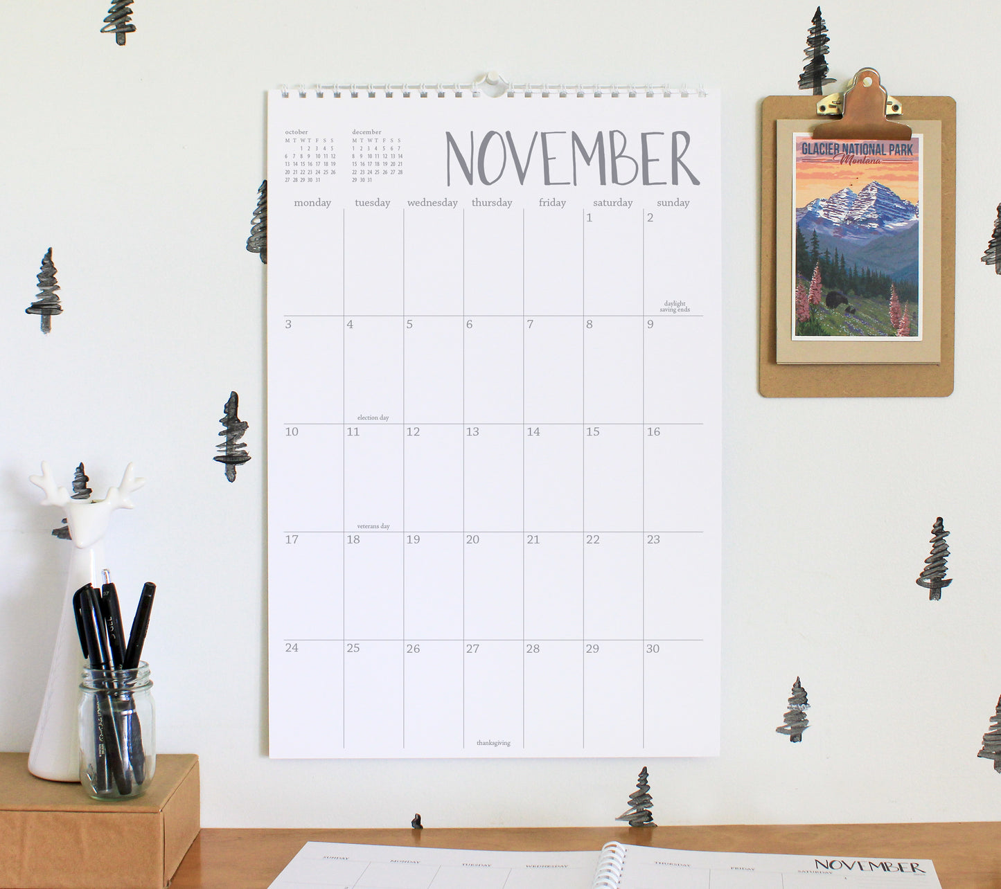 18 month large wall calendar - monday start